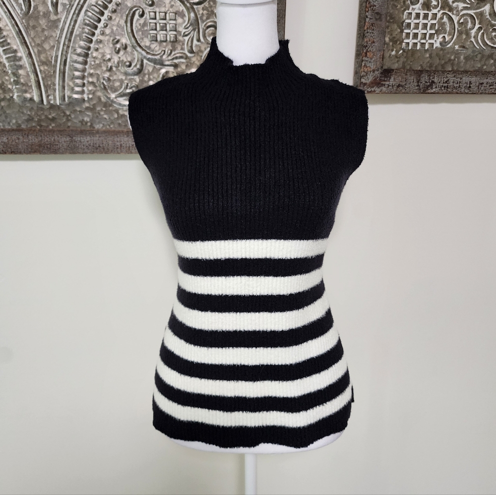 NWT Rachel Zoe Black & White Soft Striped Sleeveless Sweater XL Classic Casual
